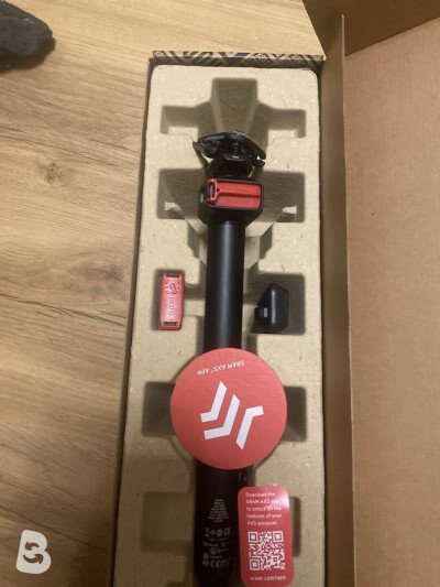 RockShox Reverb AXS