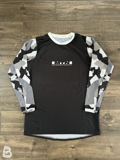 The Motion Brand Camo Jersey 2022