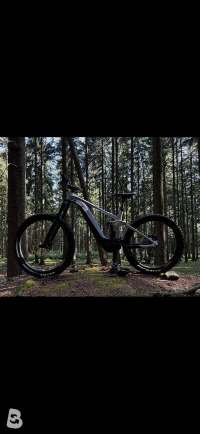 Giant Reign E+ 1 2022