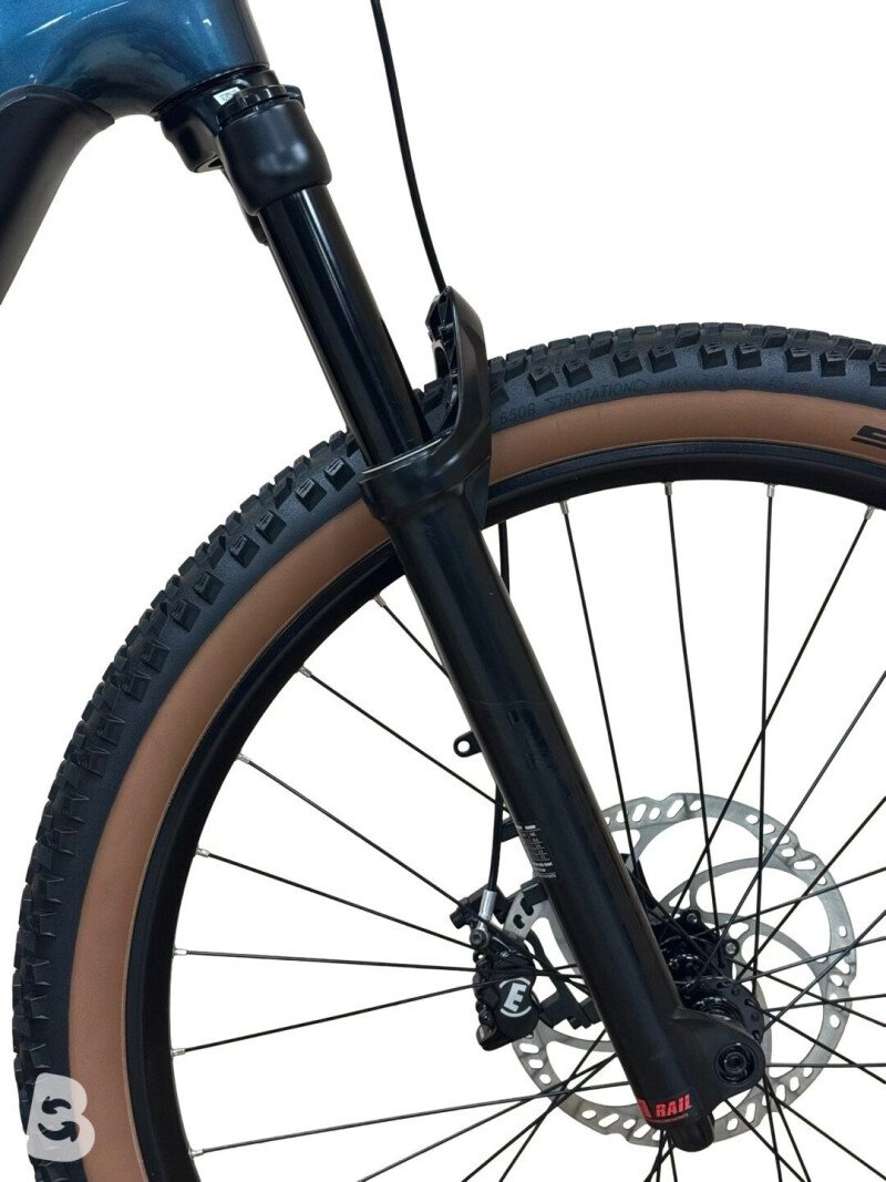 stereo hybrid 160 hpc race 750 27.5 Cube Stereo Hybrid 160 HPC Race 750 27.5 inch E-Mountainbike – H&B Exclusive main image 0