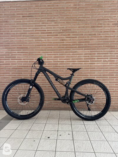 Santa Cruz 5010 C 2015