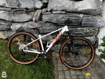 KTM Peak Air 2023