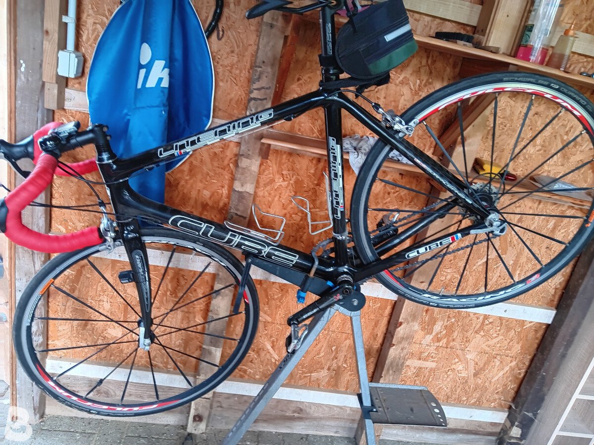 fahrradständer hamburg Einzelparker - Solo Parkplatz - für Mountainbikes geeignet Apfelmus selber machen aus Category:Accessoires_Kurzfinger  Gepolstert Farbe:Burgund