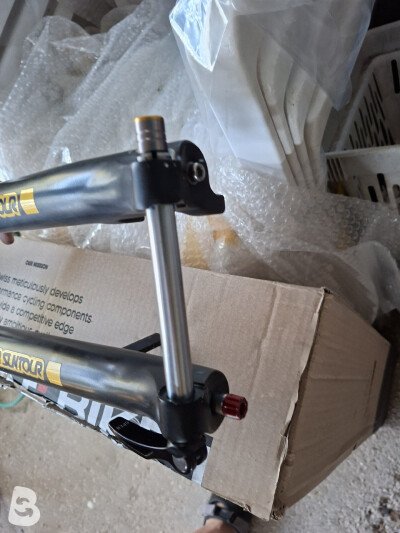 Sr Suntour Mobie25 2023