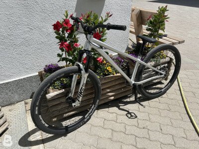 Commencal bicycles: buy used & new | Bikeflip