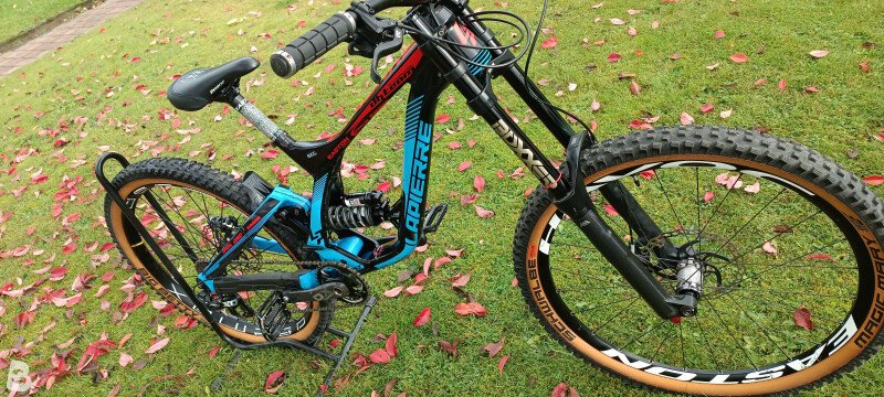 Lapierre downhill best sale