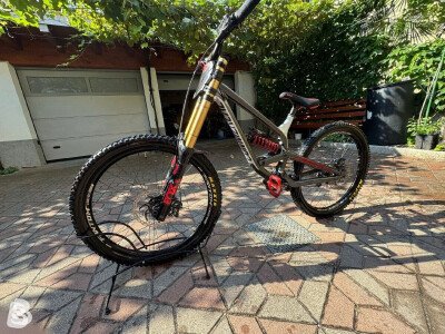Commencal Furious 2019
