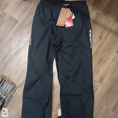 Endura Lange Überziehhose 2024