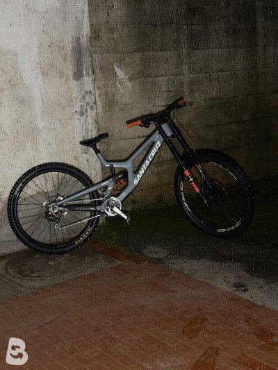 Santa Cruz V10 S Carbon 2021