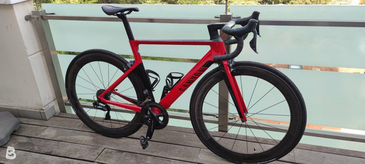 Canyon aeroad cf discount slx 8.0 di2 disc