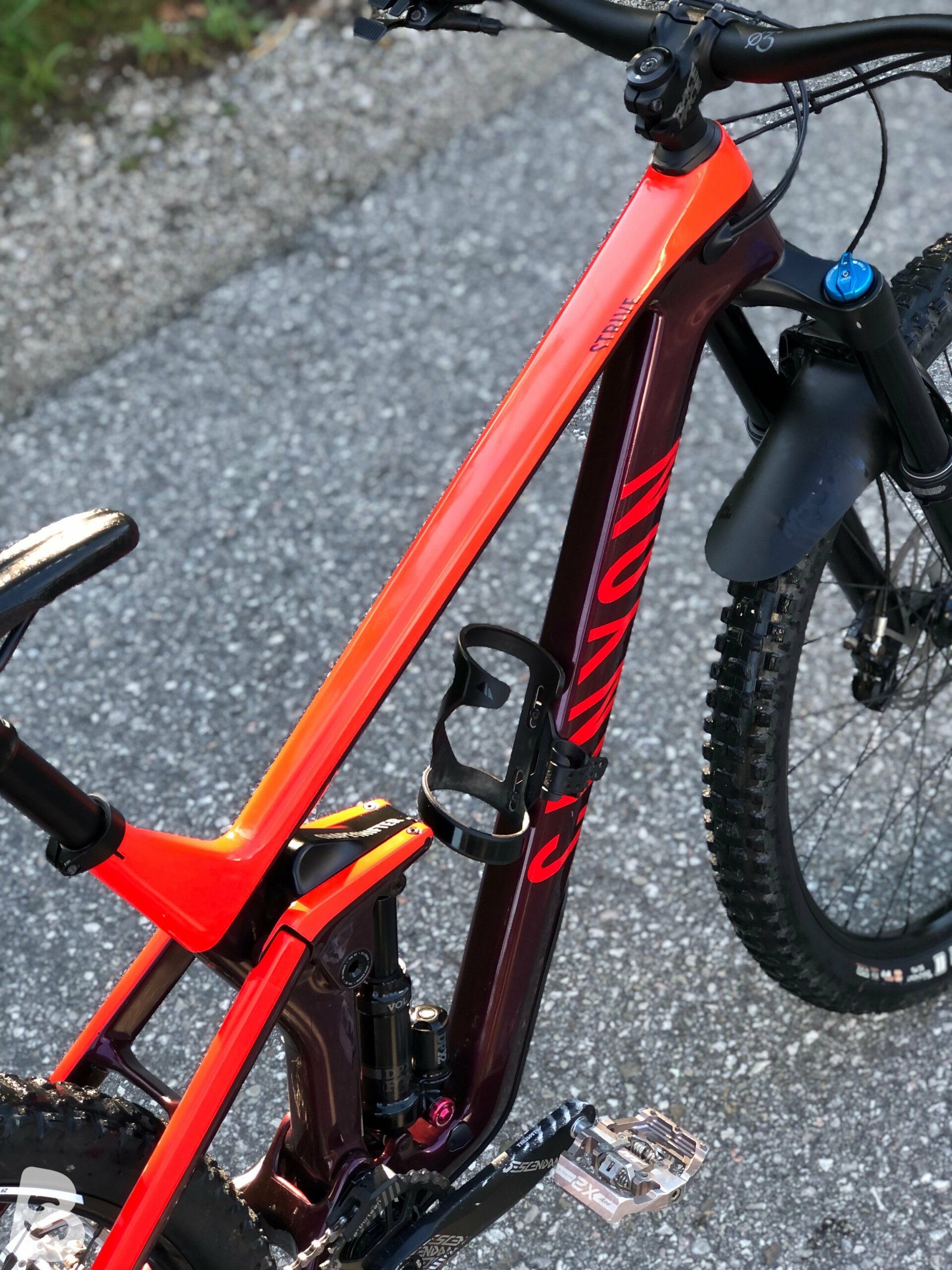 Canyon strive hot sale cf 5.0 cena