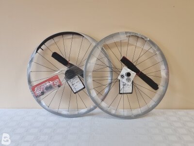 Stans Notubes Podium Carbon SRD 29" 15x100 and 12x148 Boost Shimano Wheelset