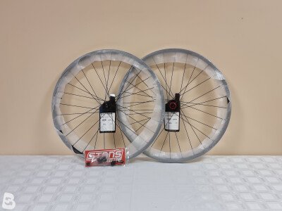 Stans Notubes Crest Carbon CB7 29" 15x100 and 12x148 Boost Shimano HG Wheelset
