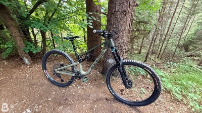 Rocky Mountain Altitude carbon 50 2022