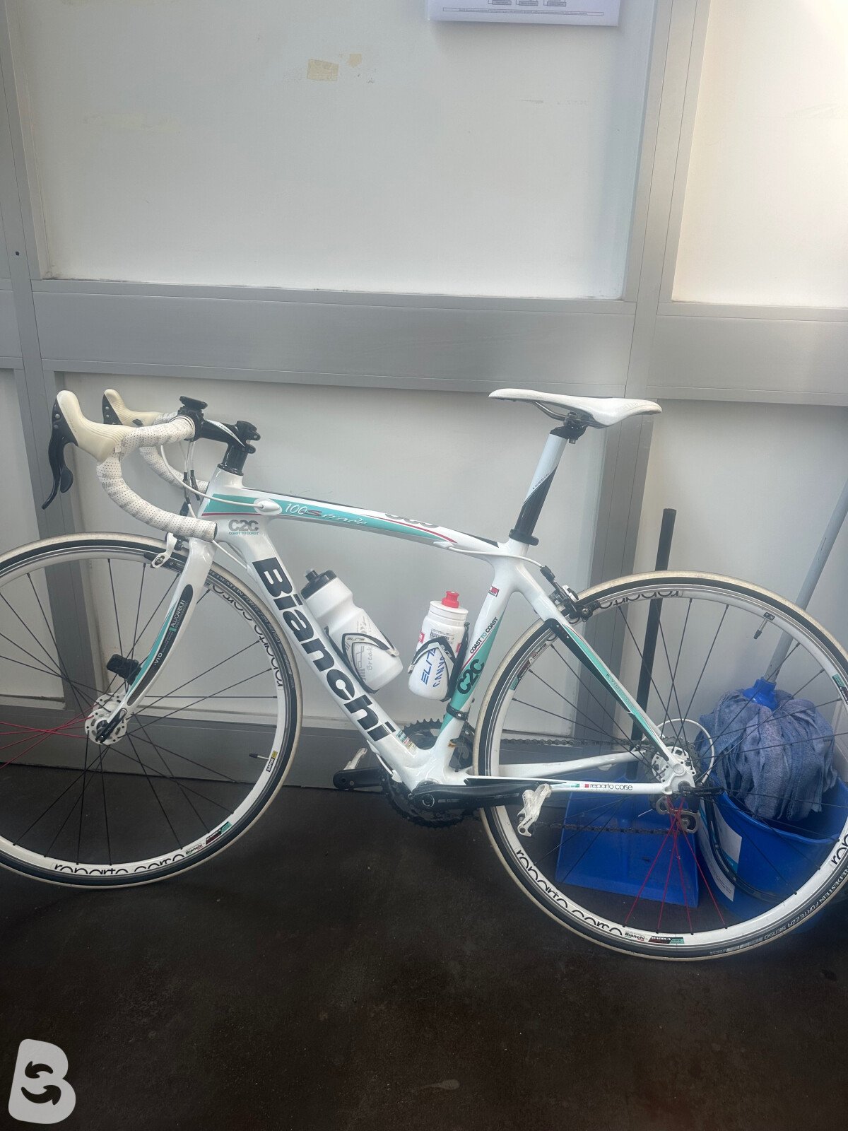 bianchi carbon road bike sale USED 2022 Sprint 55cm SRAM Force/Rival AXS 2x12 ENVE the Sprint ICR Shimano 105 12S from Bianchi The new Bianchi Sprint is a genuine high Used Bianchi Bikes for Sale