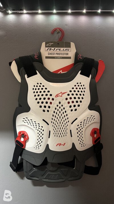 Alpinestar A-1 plus 2023