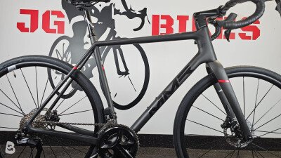 MMR GRAND TOUR 10 disc 105 di2 2025