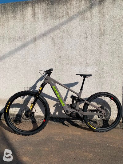 Santa Cruz BULLIT DI2 2026