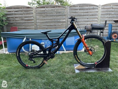 Santa Cruz V10 DH X01/GX  Carbon CC 2024