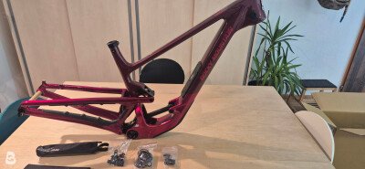 Rocky Mountain Altitude Carbon Frame 2026
