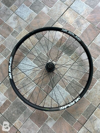 Spank 359 Vibrocore 27.5 DH