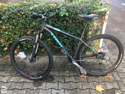 5E64119B-0413-4896-93AD-