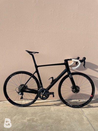 standing height tent X-Dome Pro 1+ and using the fly New JAM Pedals Fuzz model_Spinner-Shift-SBK843 Type:Spur Gear