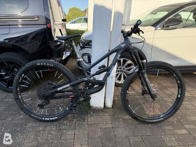 YT Industries Capra Base AL 2021