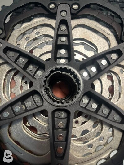 Shimano cs m8100 12s