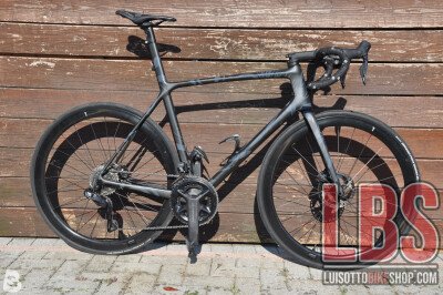 Giant TCR Advanced Ultegra Di2 cerchi Giant SLR1 2024