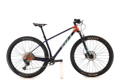 BH Ultimate RC 7.0 XT 2022