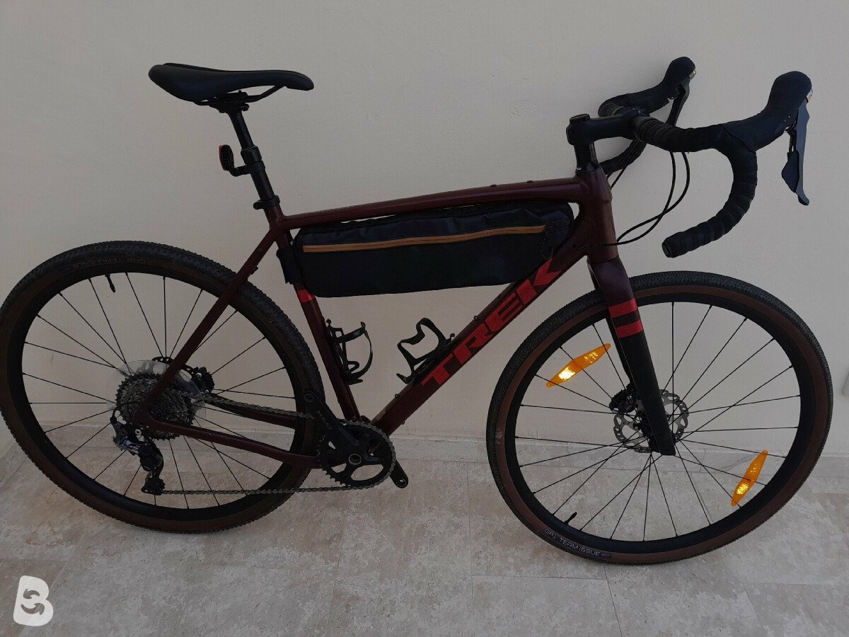 Used on sale trek checkpoint