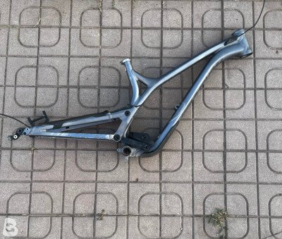 Commencal V4 2021