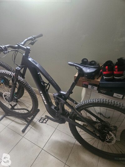 Trek Fuel exe  e bike 9.5 2023