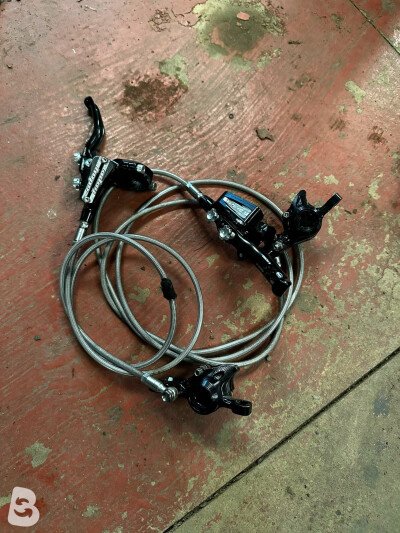 Hope Tech 3 X2 Duo Hydraulic Disc Brake and Lever Set