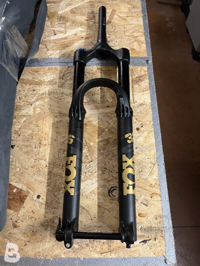 Fox 36 Grip Performance 2025