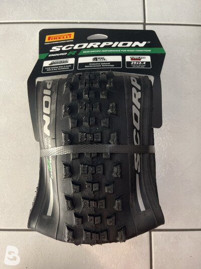 Pirelli scorpion enduro R