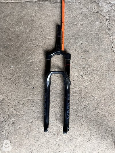 RockShox Yari 2023