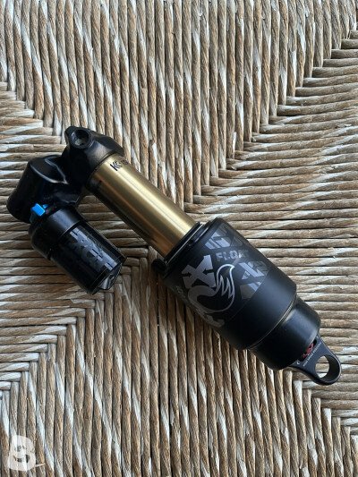 Fox FLOAT X2 Factory Series 2pos-Adj 2025