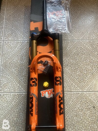 Fox 38 Float F-S Grip 2 170mm 27,5” 2023