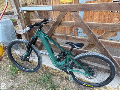 Pivot Shuttle LT Ride SLX/XT 2023