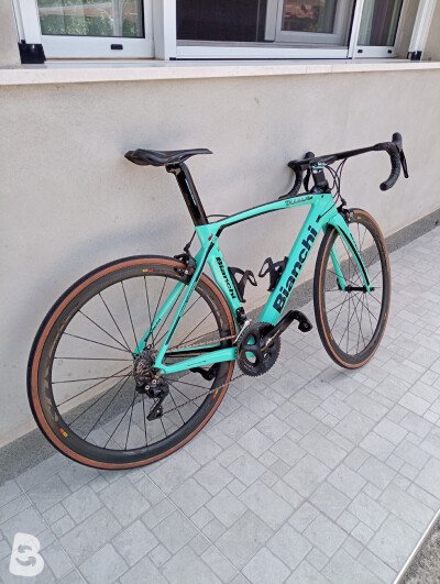 Bianchi Oltre XR4 2021