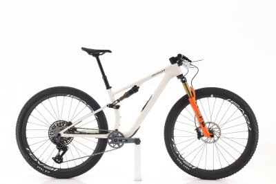 Specialized Epic 8 GX AXS 2025