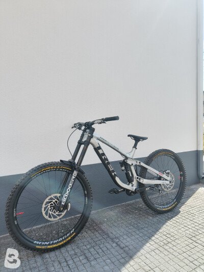 Trek Session 9 X01 2024