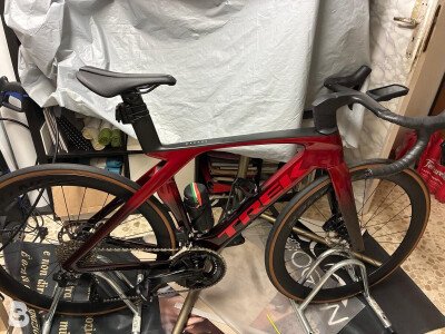 Trek Madone SLR 6 Gen 7 2024