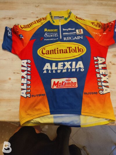 Castelli Monica corta 2007