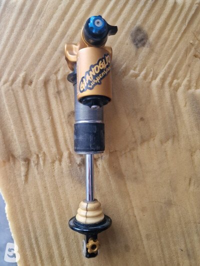 Öhlins Ttx 2 trunnion