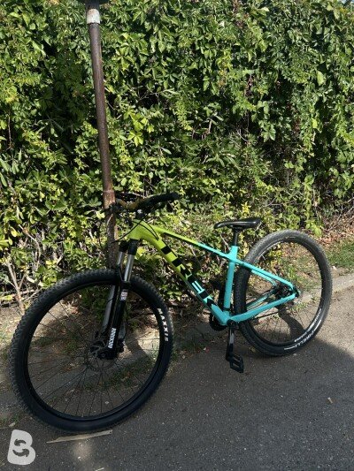 Trek Marlin 5 2022