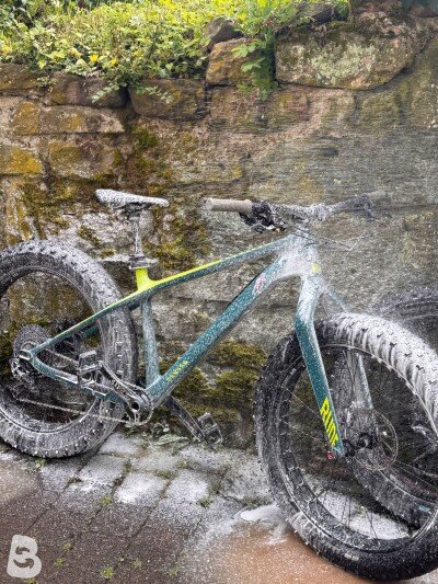 Canyon Dude CF 9 2017