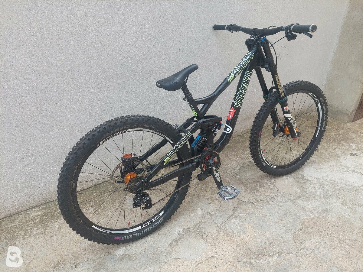 Commencal supreme cheap dh 2013